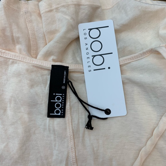 bobi Los Angeles Cream Cold Shoulder Short Sleeve - Picture 4 of 7